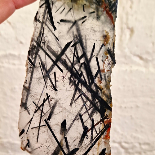 Polished quartz slab - quartz,