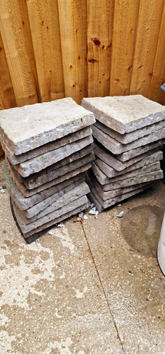 Grey yorkstone square - grey,