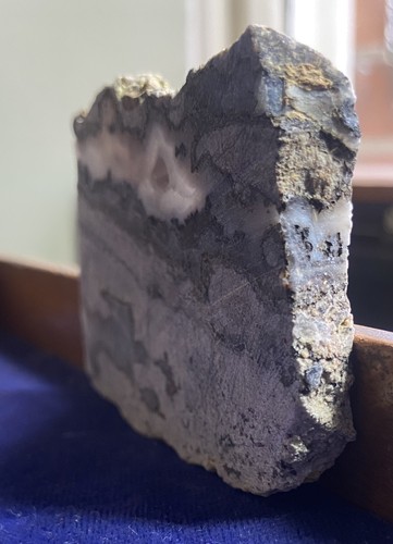 Raw sphalerite slab - raw,