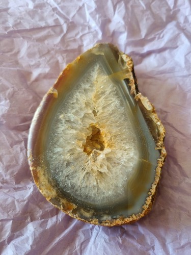 Agate slab with central - slab,